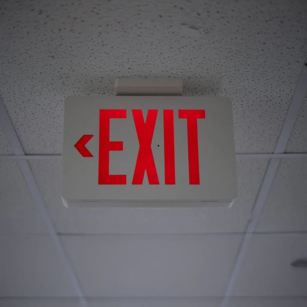 4G Exit Sign Hidden Camera with 4K Live Streaming & Wi-Fi - Image 7